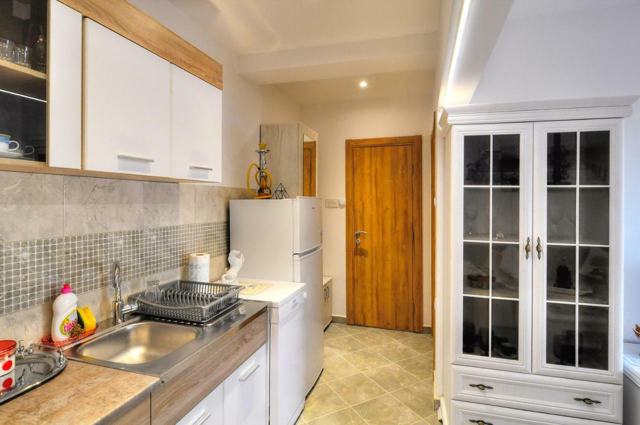 Apartments Banicevic Тиват Экстерьер фото